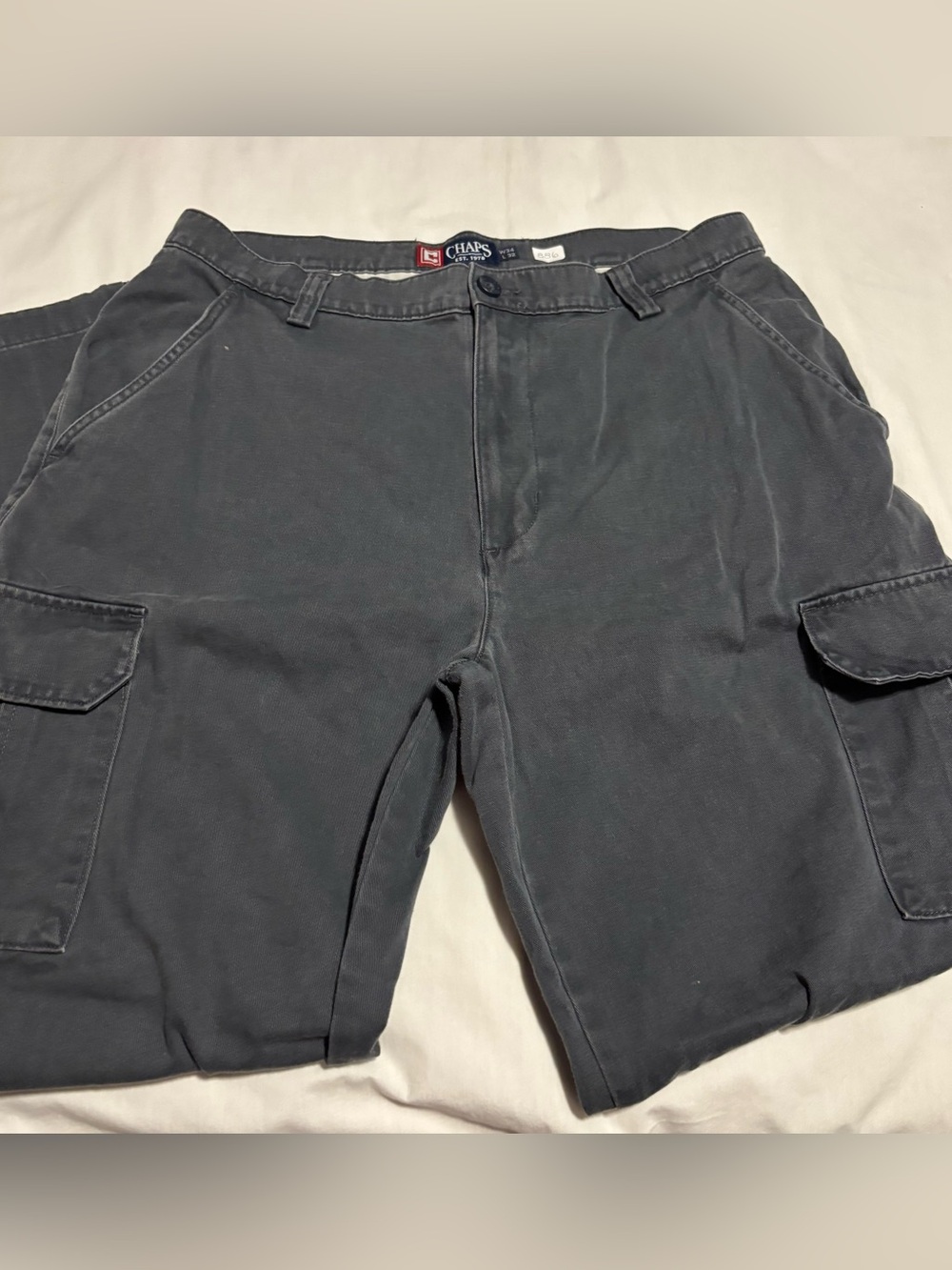 Chaps ~ Men's 34x32 Straight Leg Cargo Pants Gray